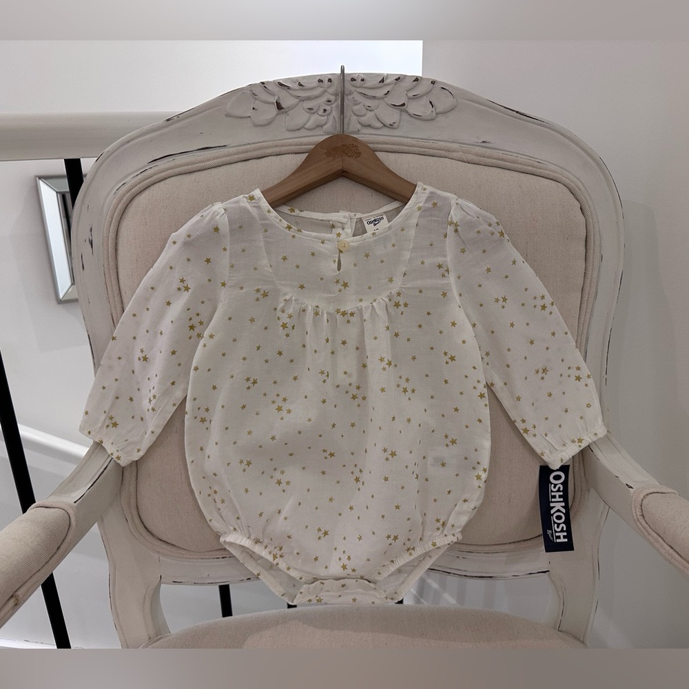 ✨ 18 Mth OshKosh B'gosh White and Gold Star Cotton Bubble Romper Bodysuit NWT